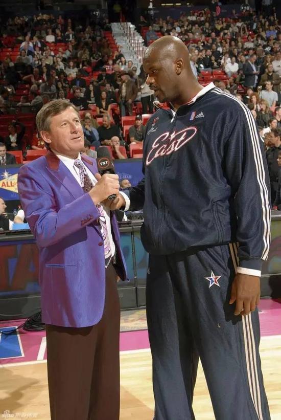 与此同时 与此同时