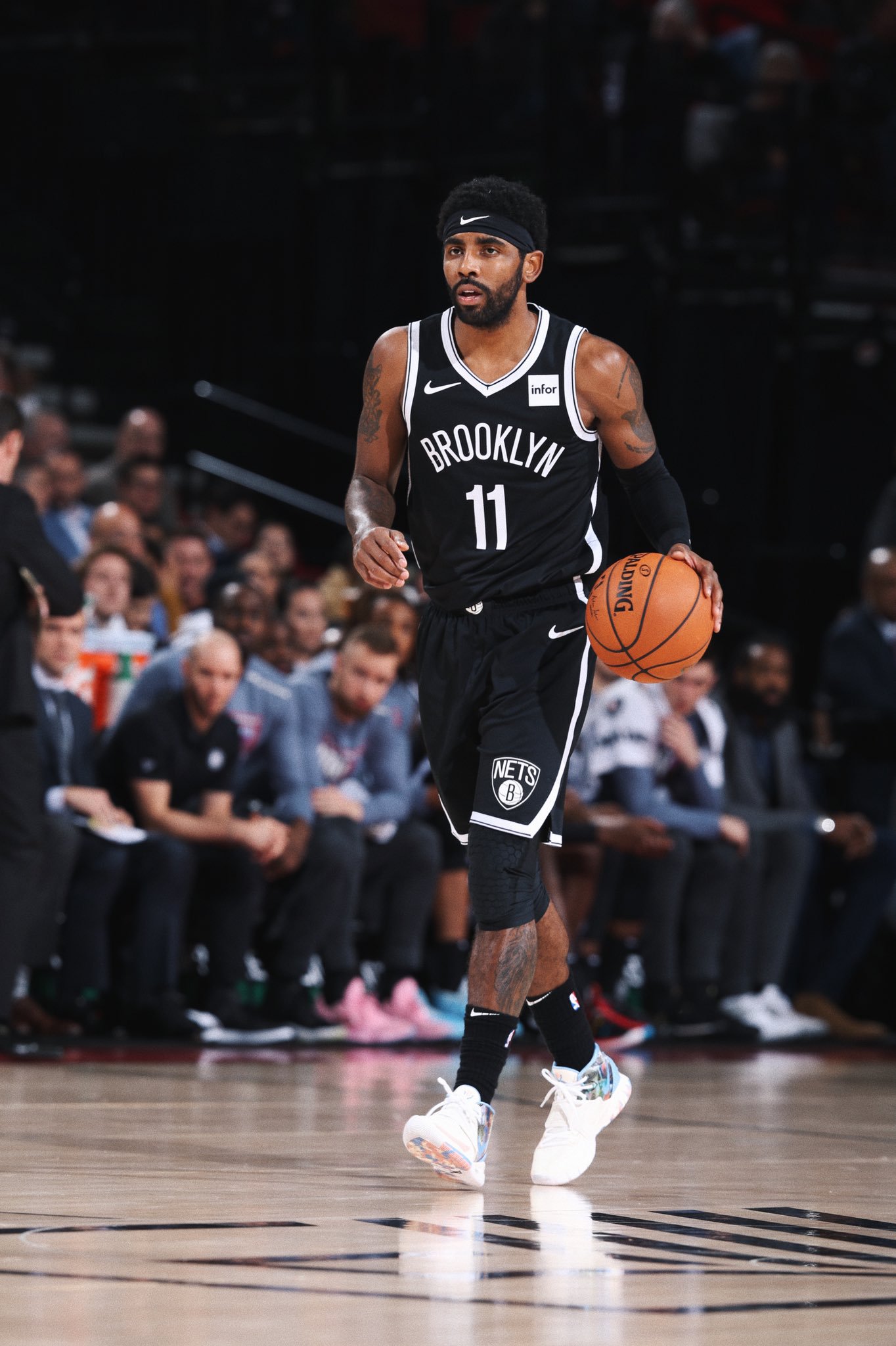 与球迷都期 与球迷都期