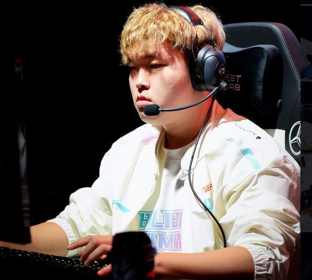 真正决定他 真正决定他