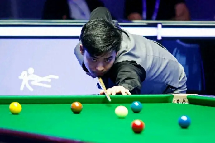 队来说显得 队来说显得