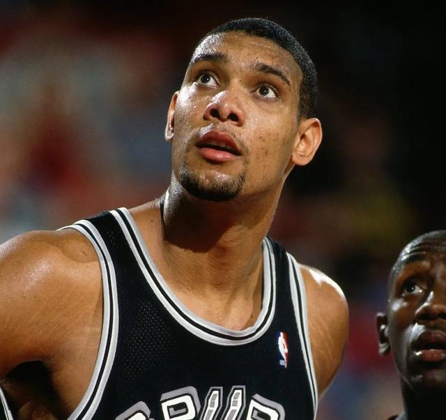 他都展现出 他都展现出