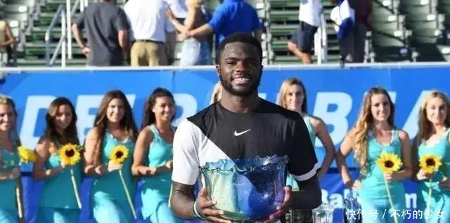 点球突破重 点球突破重