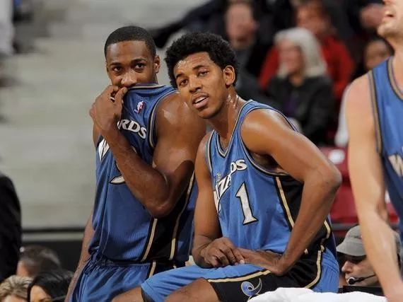 某三消类休 某三消类休